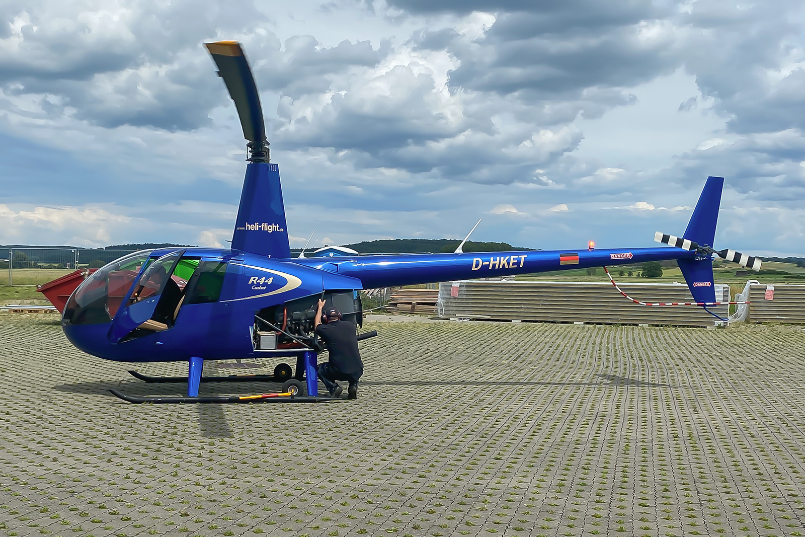 Full size image