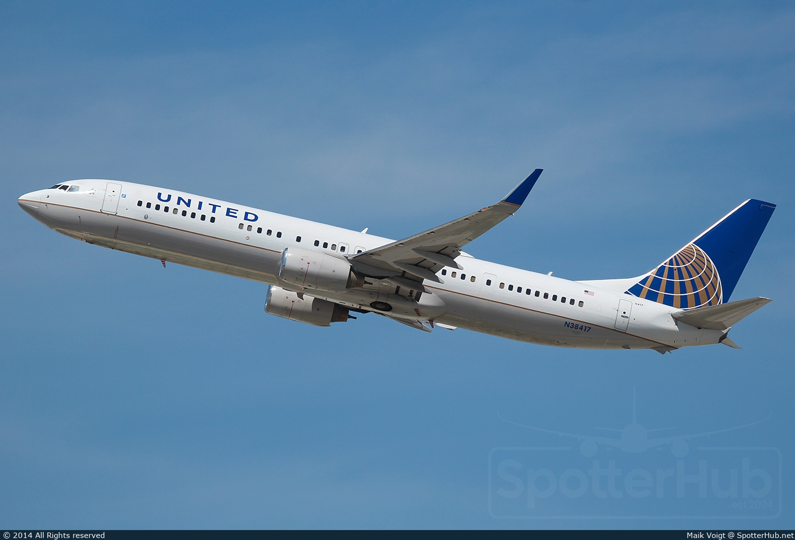 Photo of N38417 - Boeing 737-924(ER) operated by United Airlines