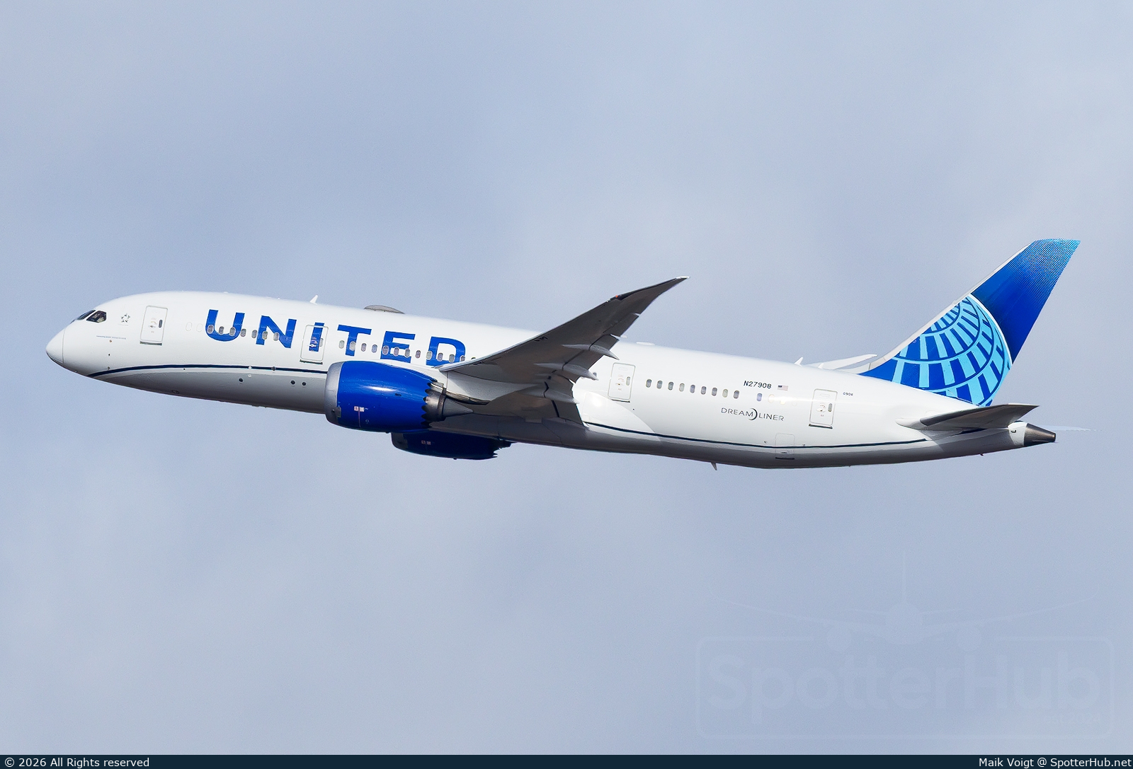 Photo of N27908 - Boeing 787-8 Dreamliner operated by United Airlines