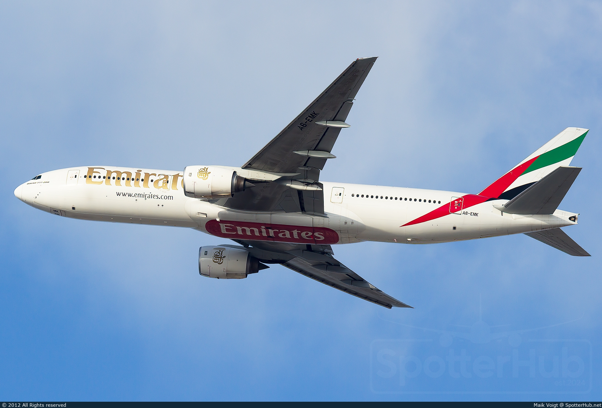 Photo of A6-EMK - Boeing 777-21H(ER) operated by Emirates