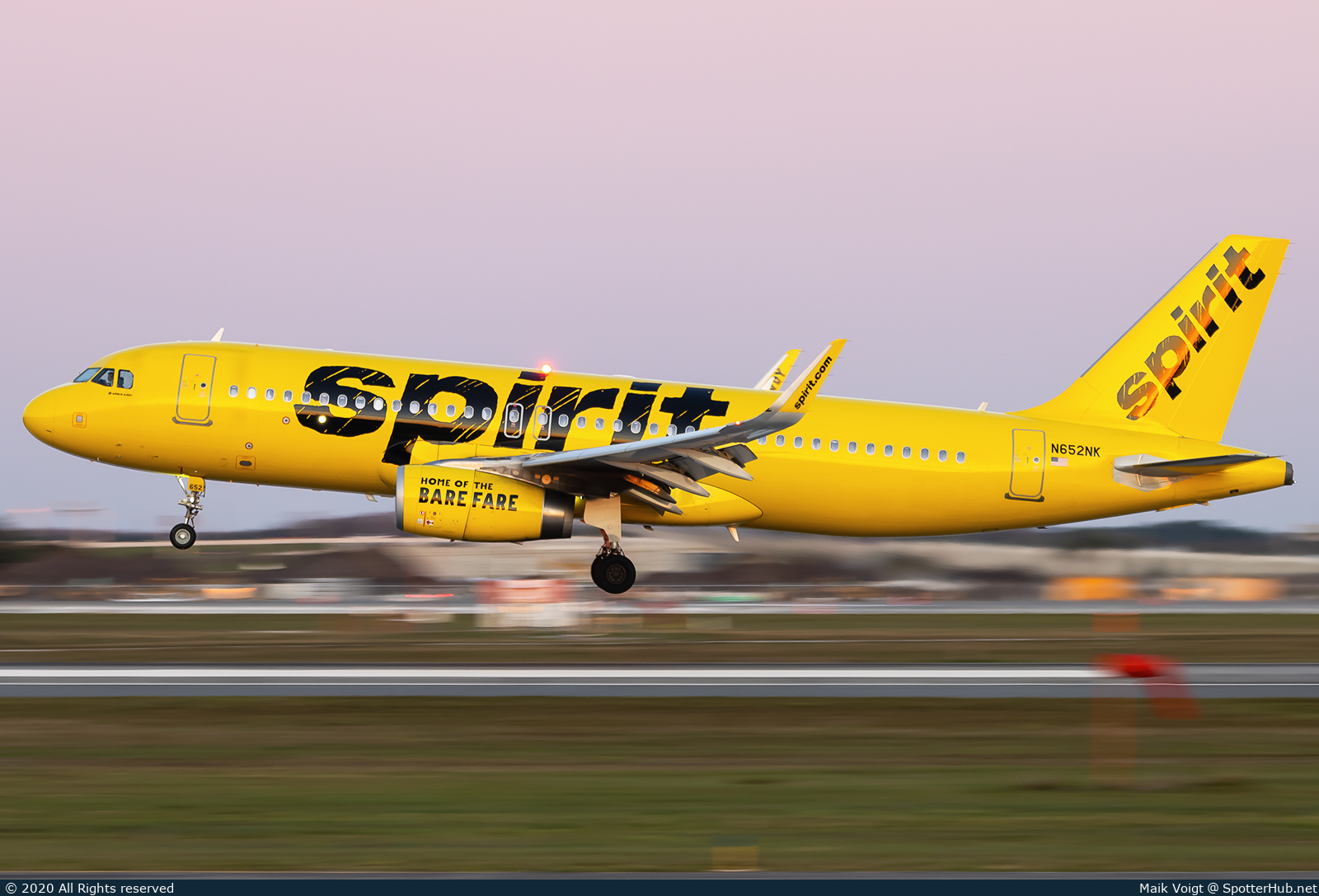 Photo of N652NK - Airbus A320-232 operated by Spirit Airlines
