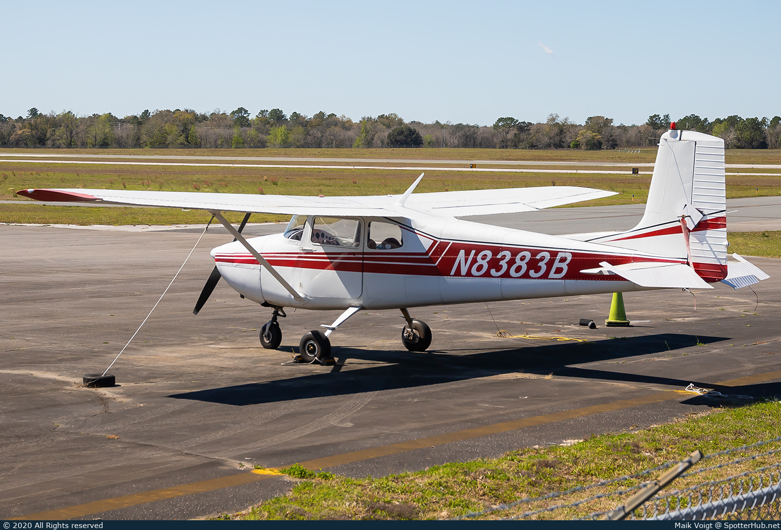 Photo of N8383B - Cessna 172 operated by Private