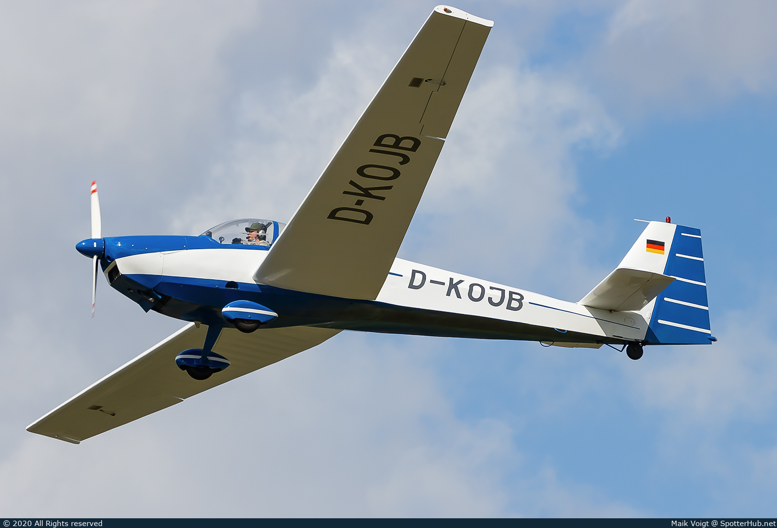 Photo of D-KOJB - Scheibe SF 25C Rotax-Falke operated by Luftsportclub und Flugschule Arnsberg
