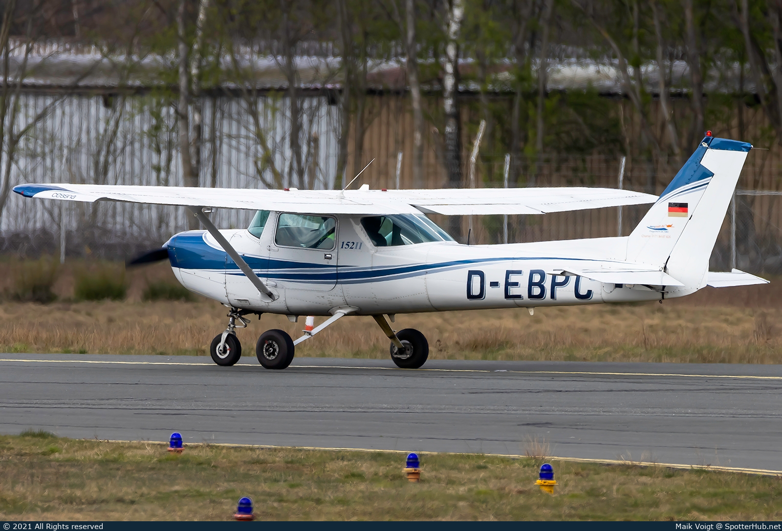 Photo of D-EBPC - Cessna 152 II
