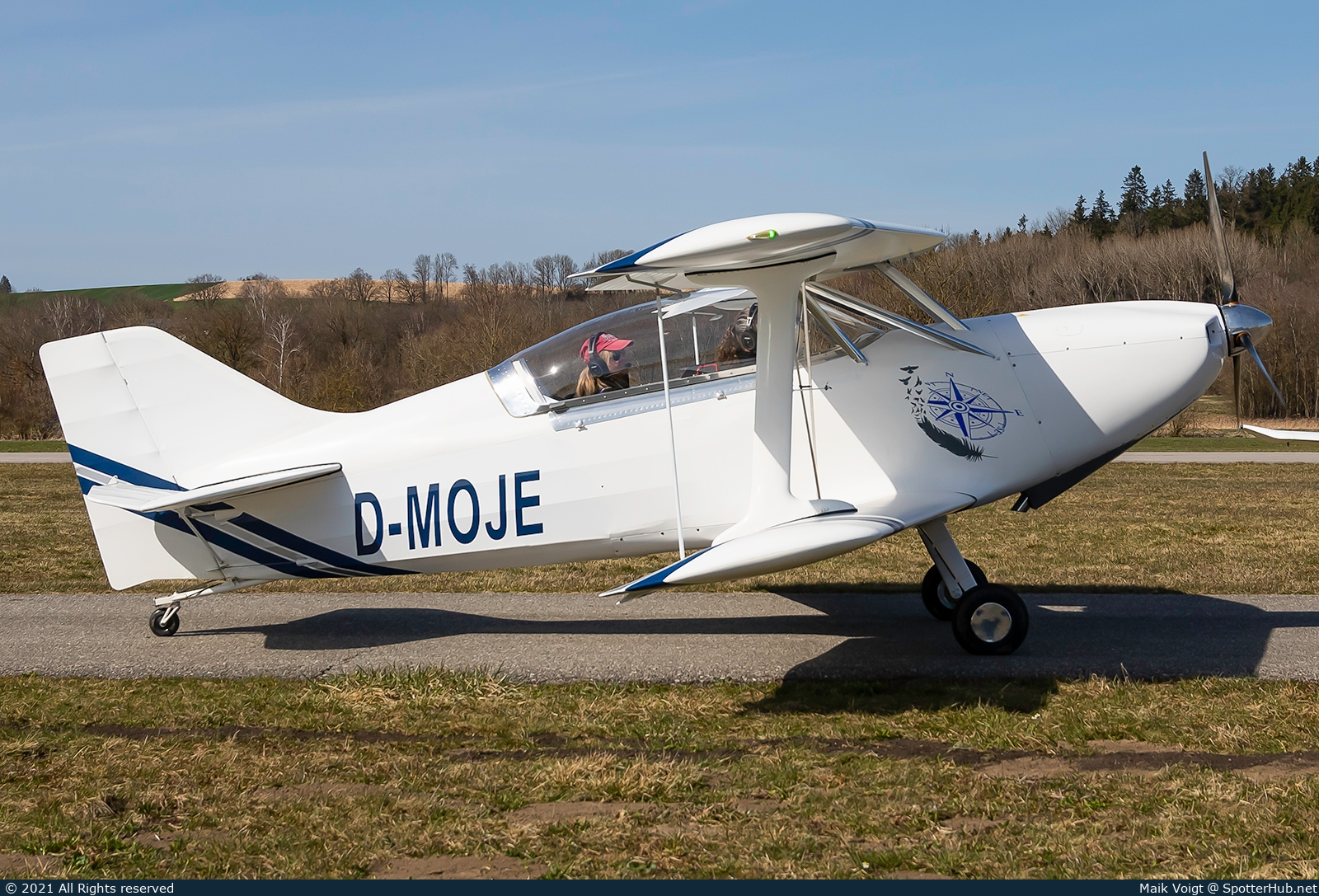 Photo of D-MOJE - FK-Lightplanes FK12 Comet operated by Private