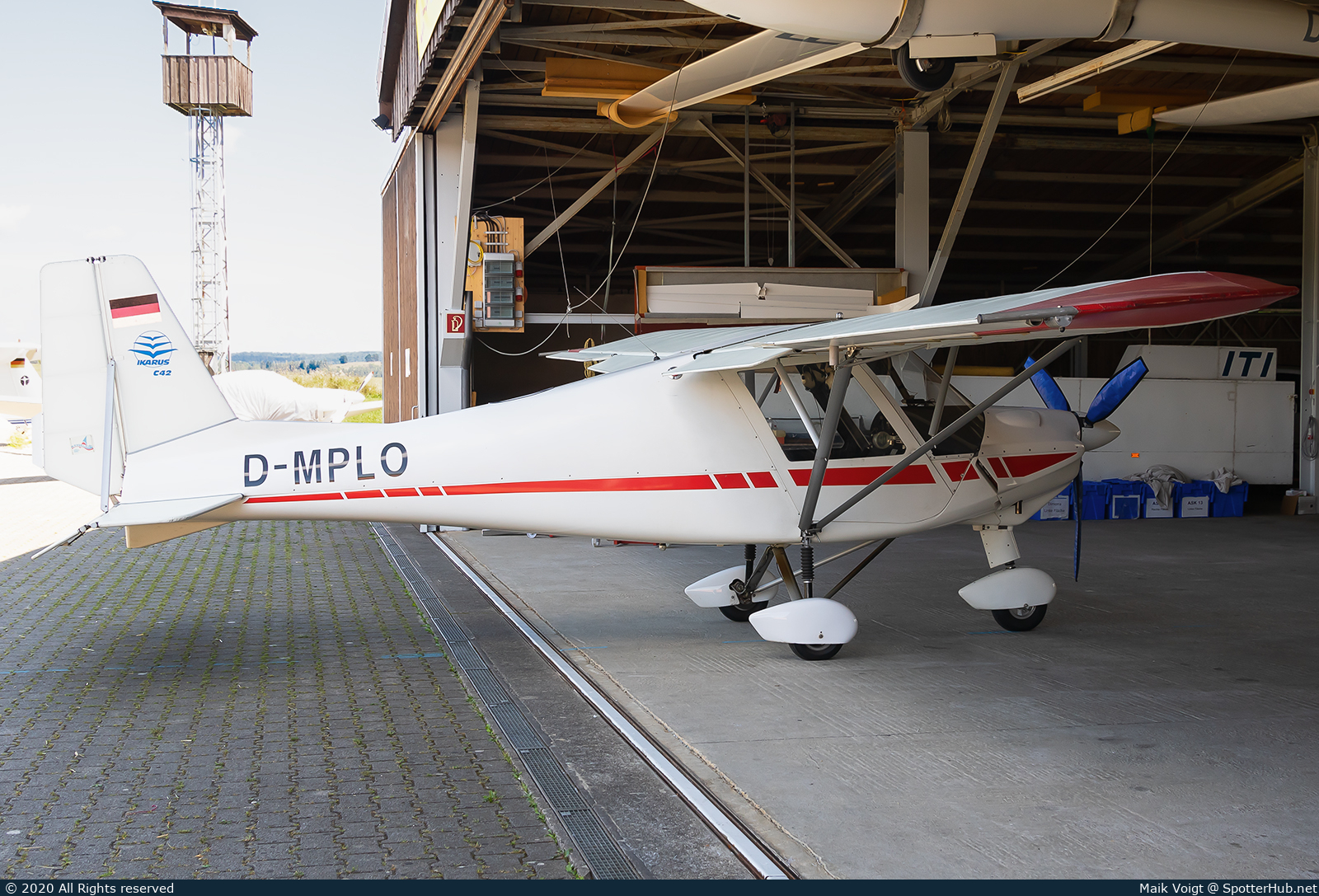 Photo of D-MPLO - Comco Ikarus C42 at Eisberg