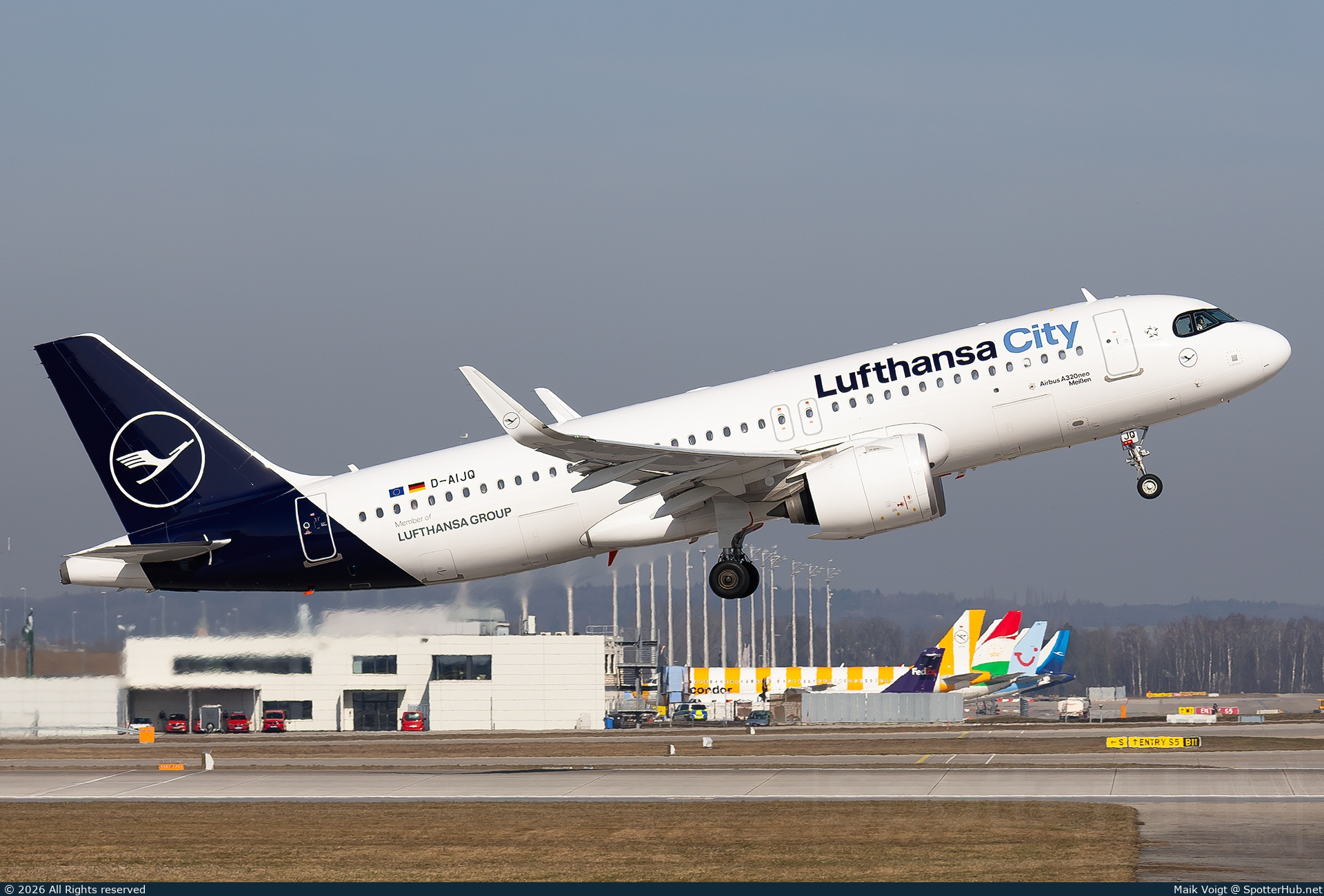 Photo of D-AIJQ - Airbus A320-271N operated by Lufthansa City Airlines