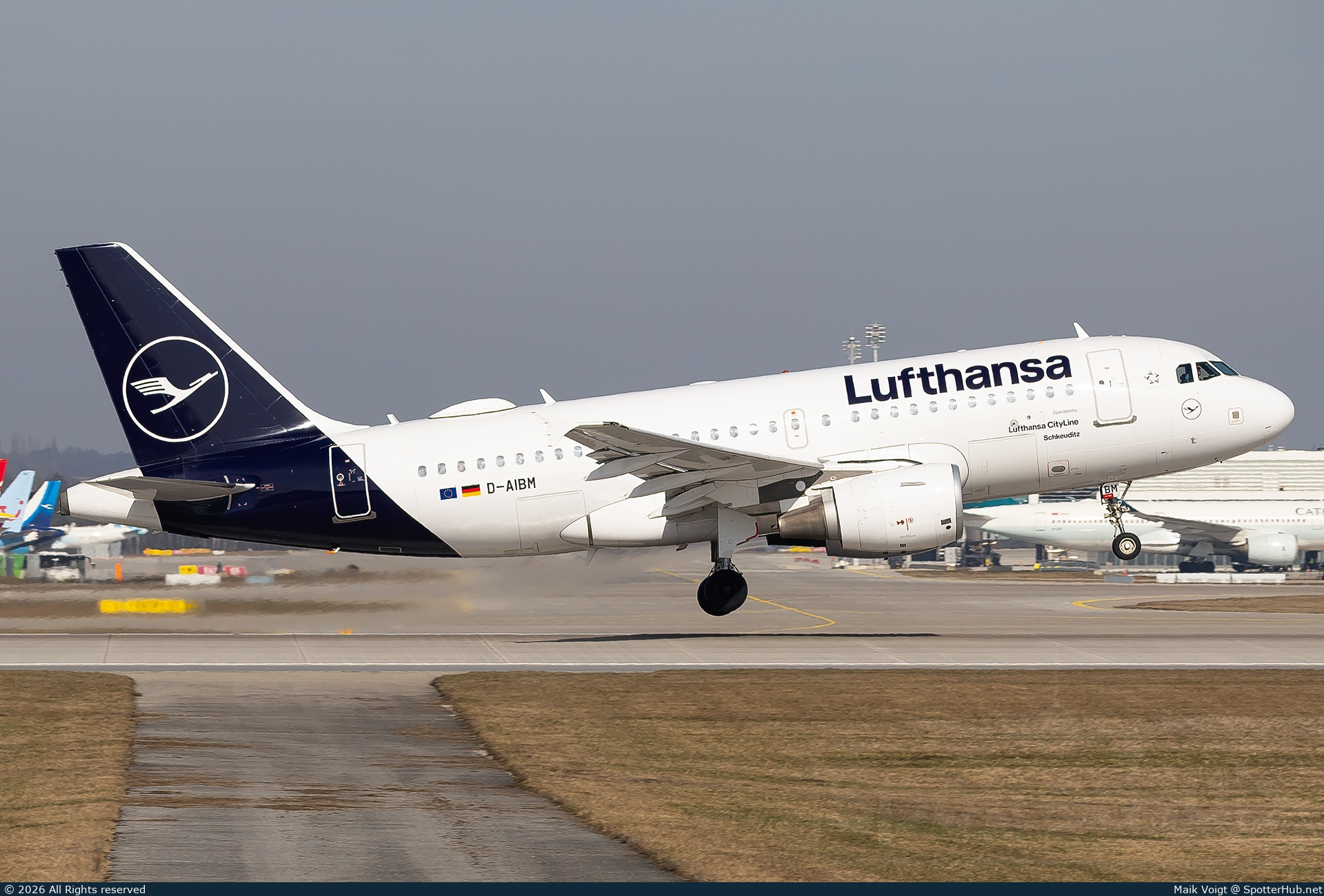 Photo of D-AIBM - Airbus A319-112 operated by Lufthansa CityLine