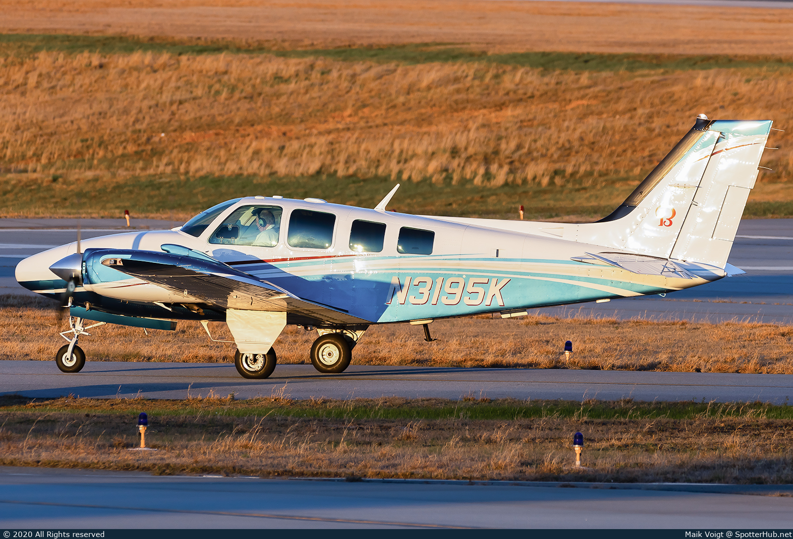 Photo of N3195K - Beechcraft 58 Baron operated by Private