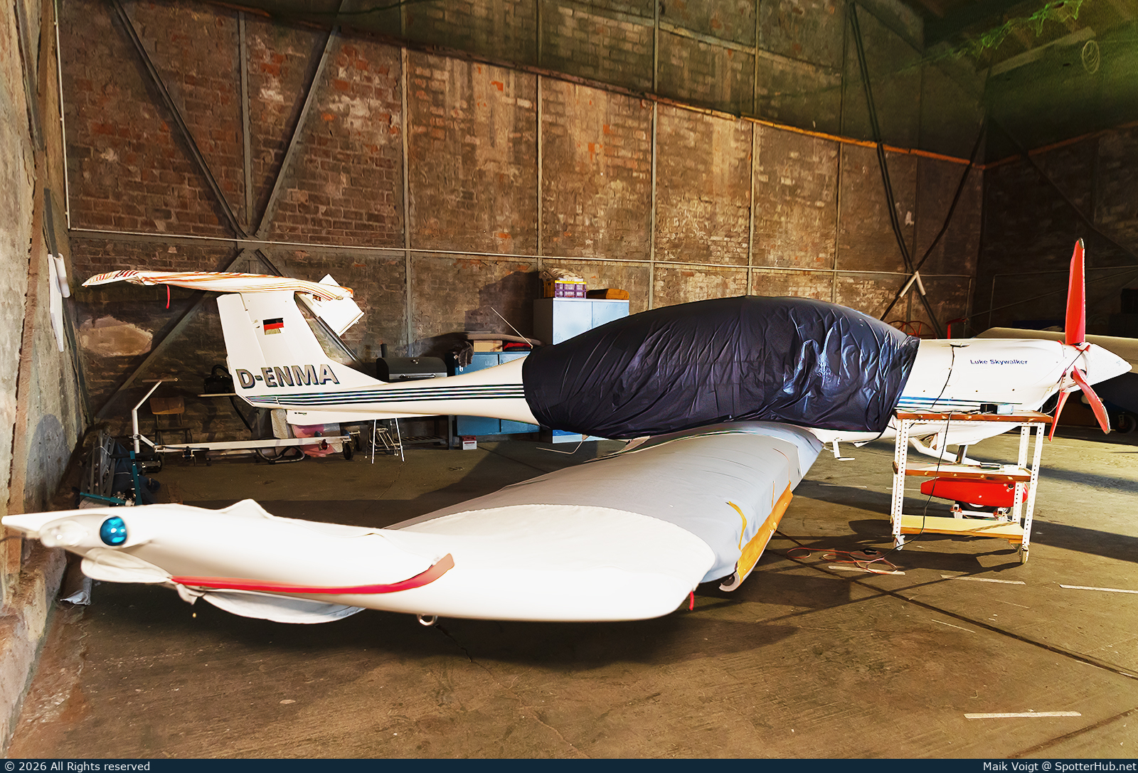 Photo of D-ENMA - Diamond DA40 Diamond Star operated by Private