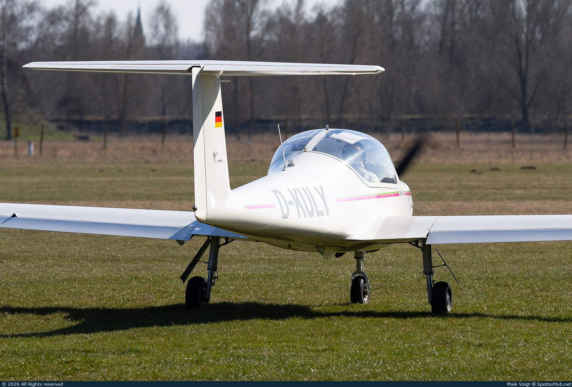 Photo of D-KULY - Valentin Taifun 17E operated by Private
