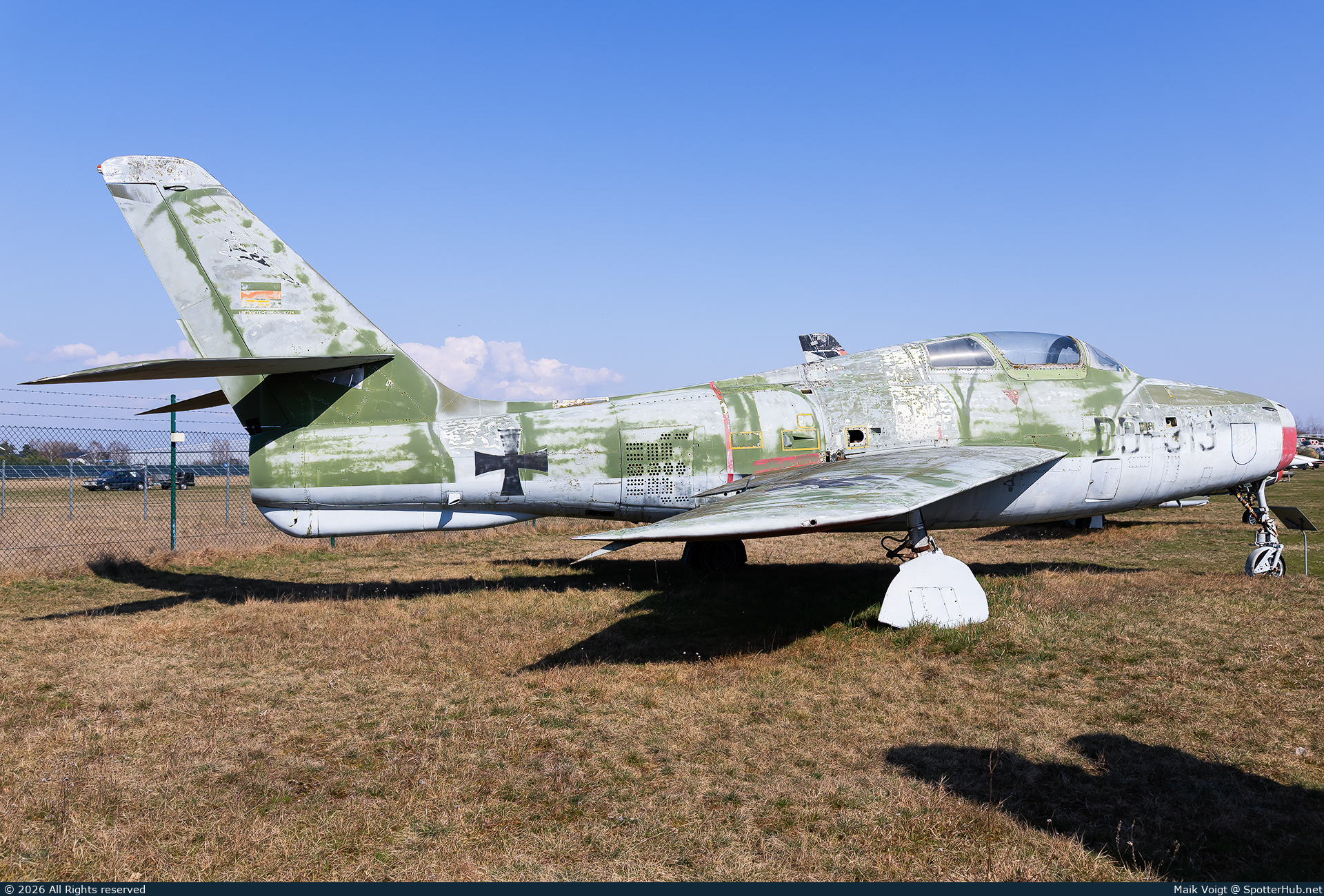 Photo of DD-339 - Republic F-84F Thunderstreak operated by German Air Force