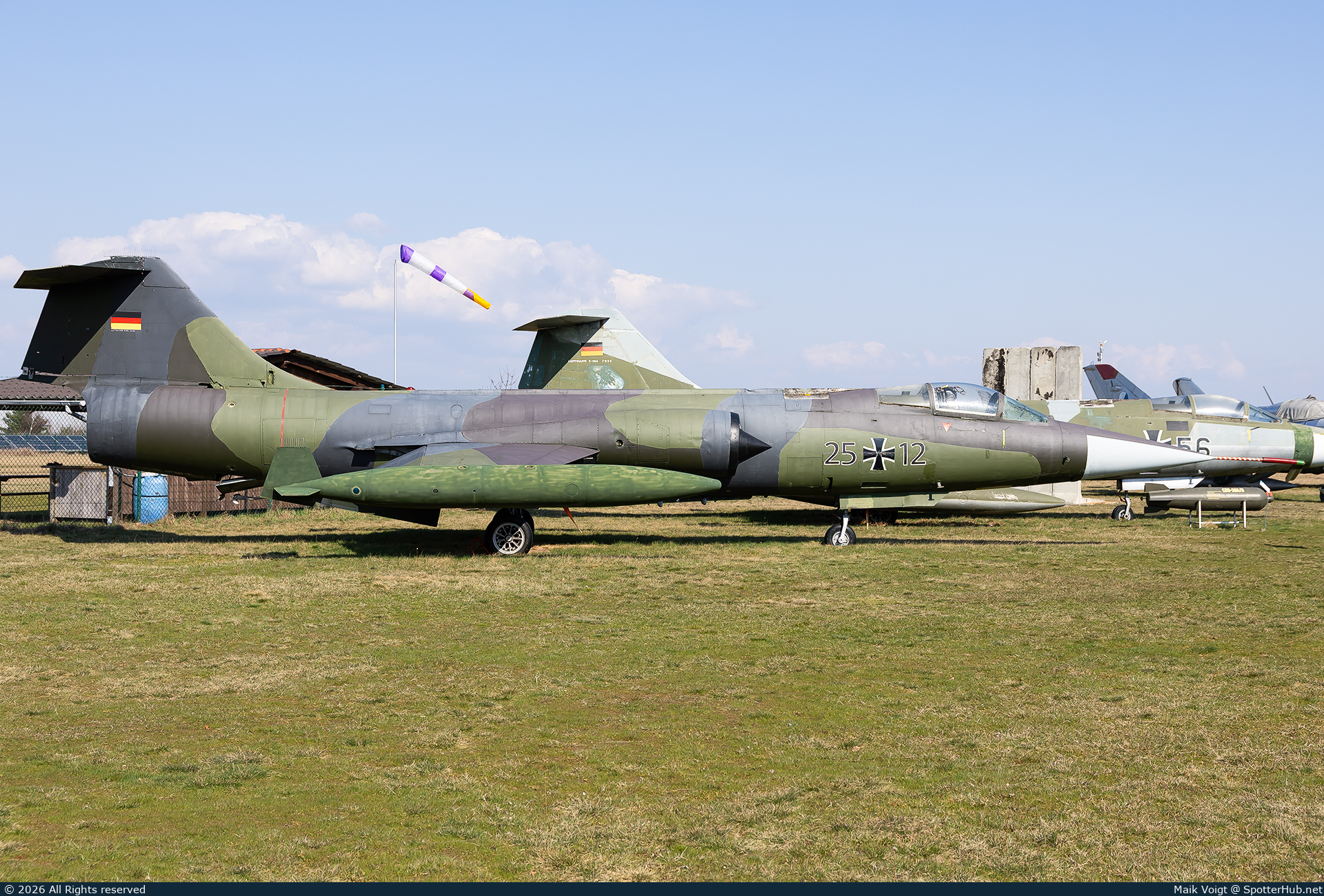 Photo of 25+12 - Lockheed F-104G Starfighter operated by German Air Force