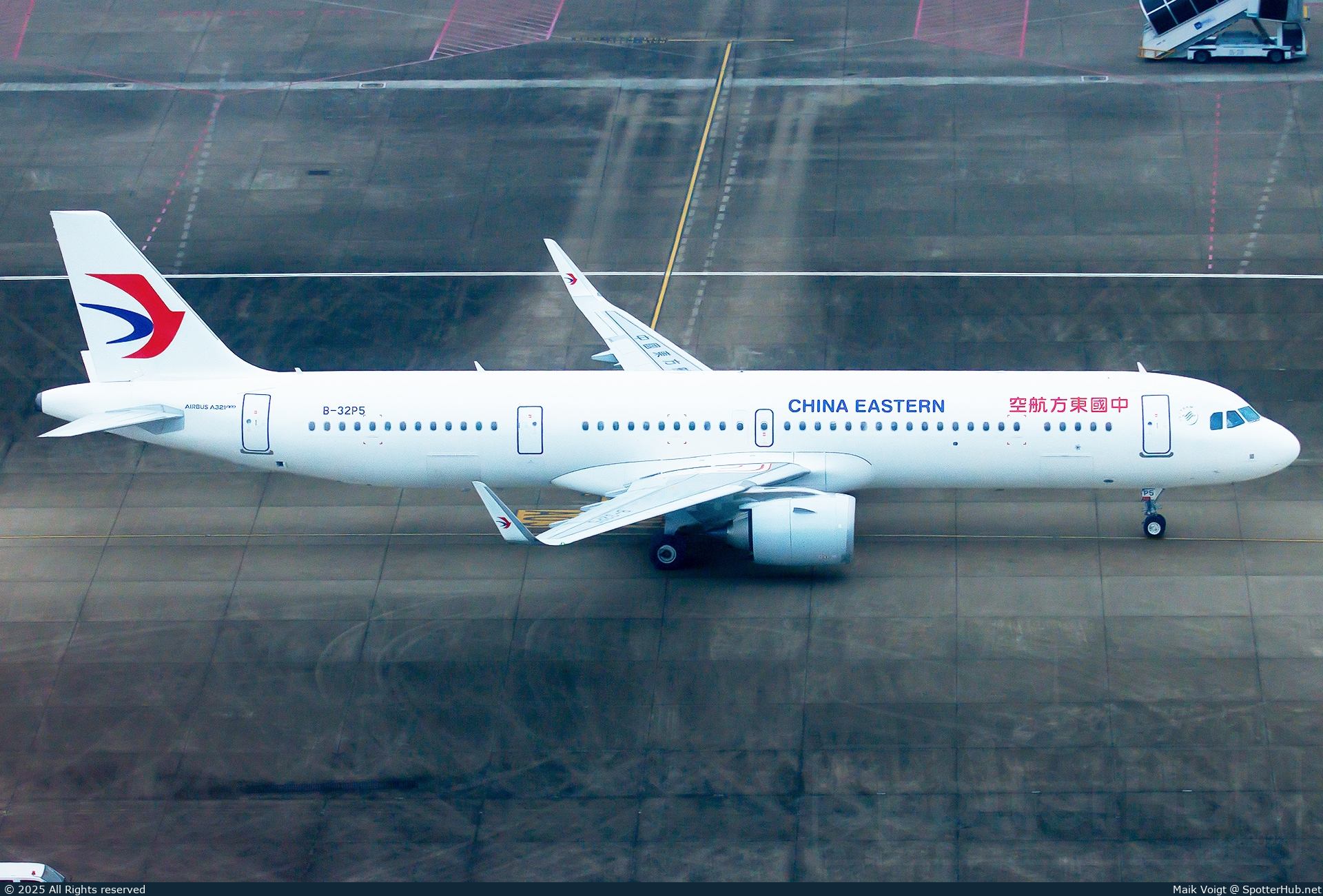Photo of B-32P5 - Airbus A321-251NX operated by China Eastern Airlines