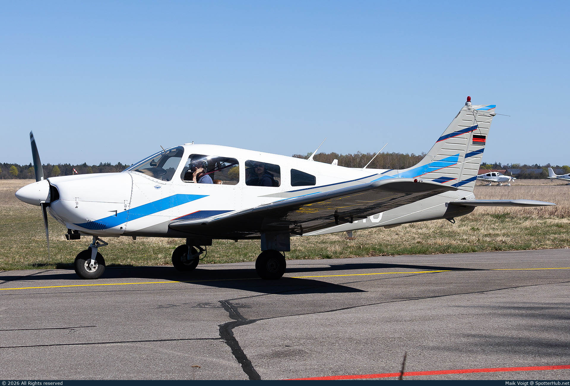 Photo of D-EDAU - Piper PA-28-181 Archer II operated by Aero Club München