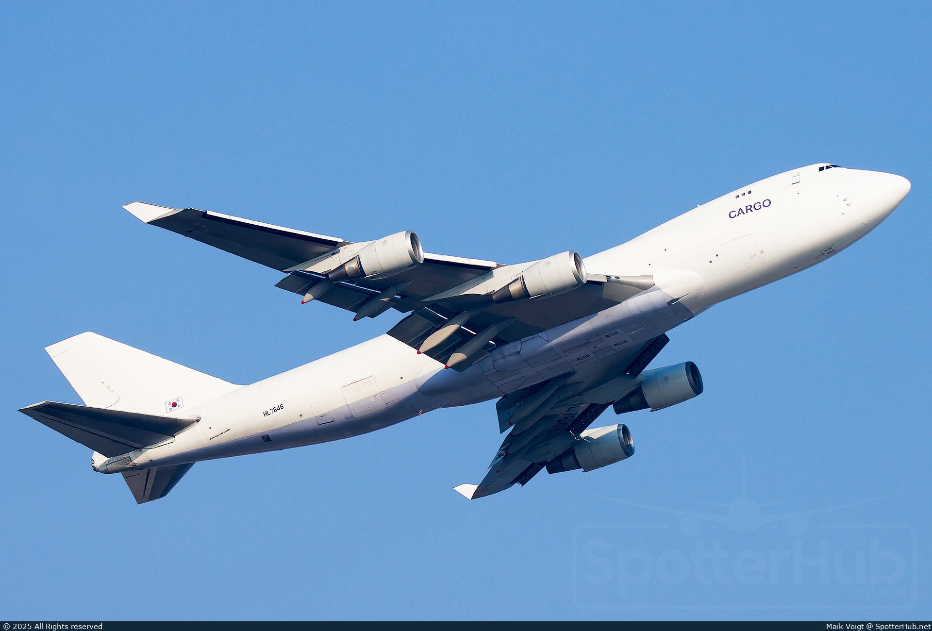 Photo of HL7646 - Boeing 747-409F operated by AirZeta