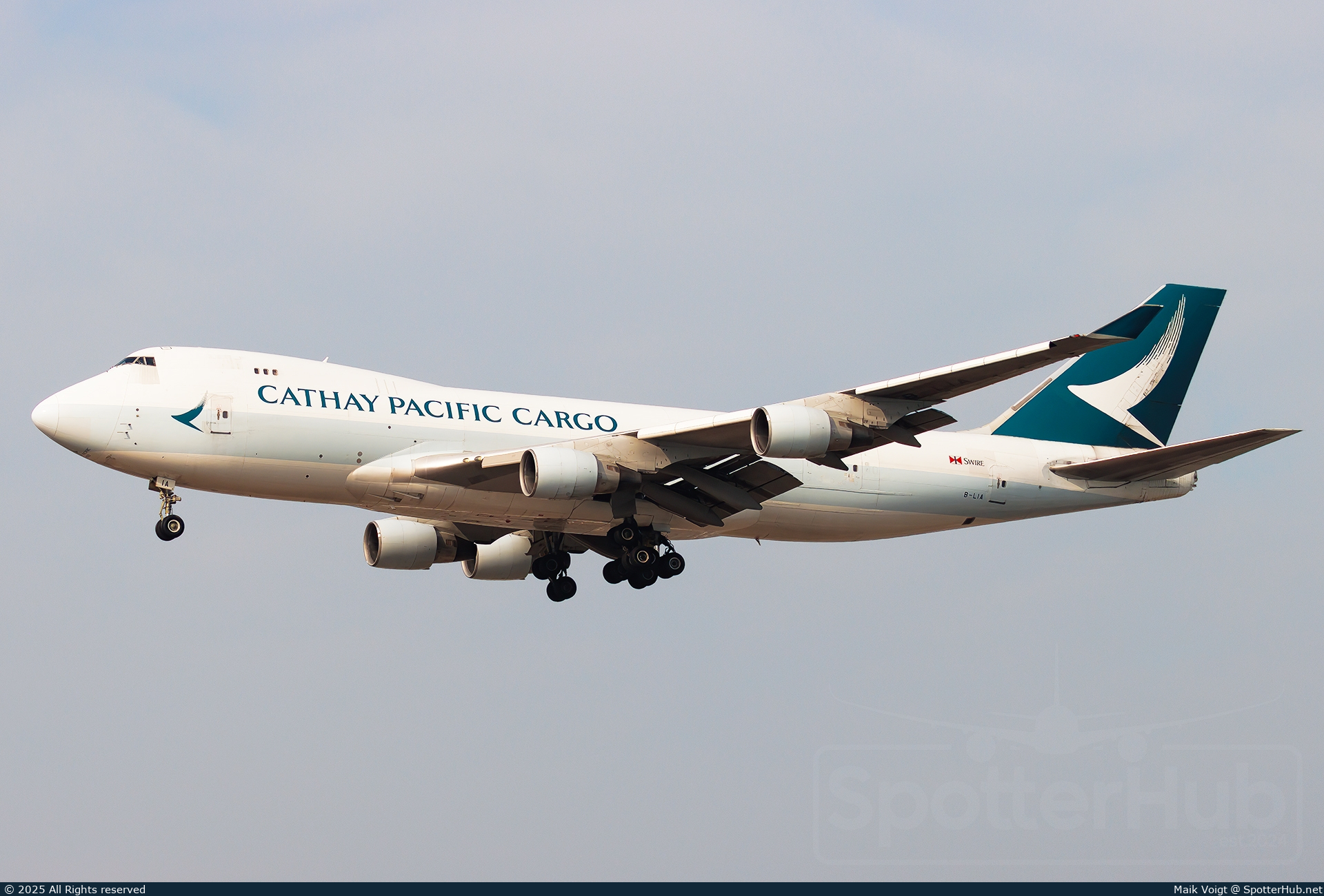 Photo of B-LIA - Boeing 747-467F(ER) operated by Cathay Pacific Cargo
