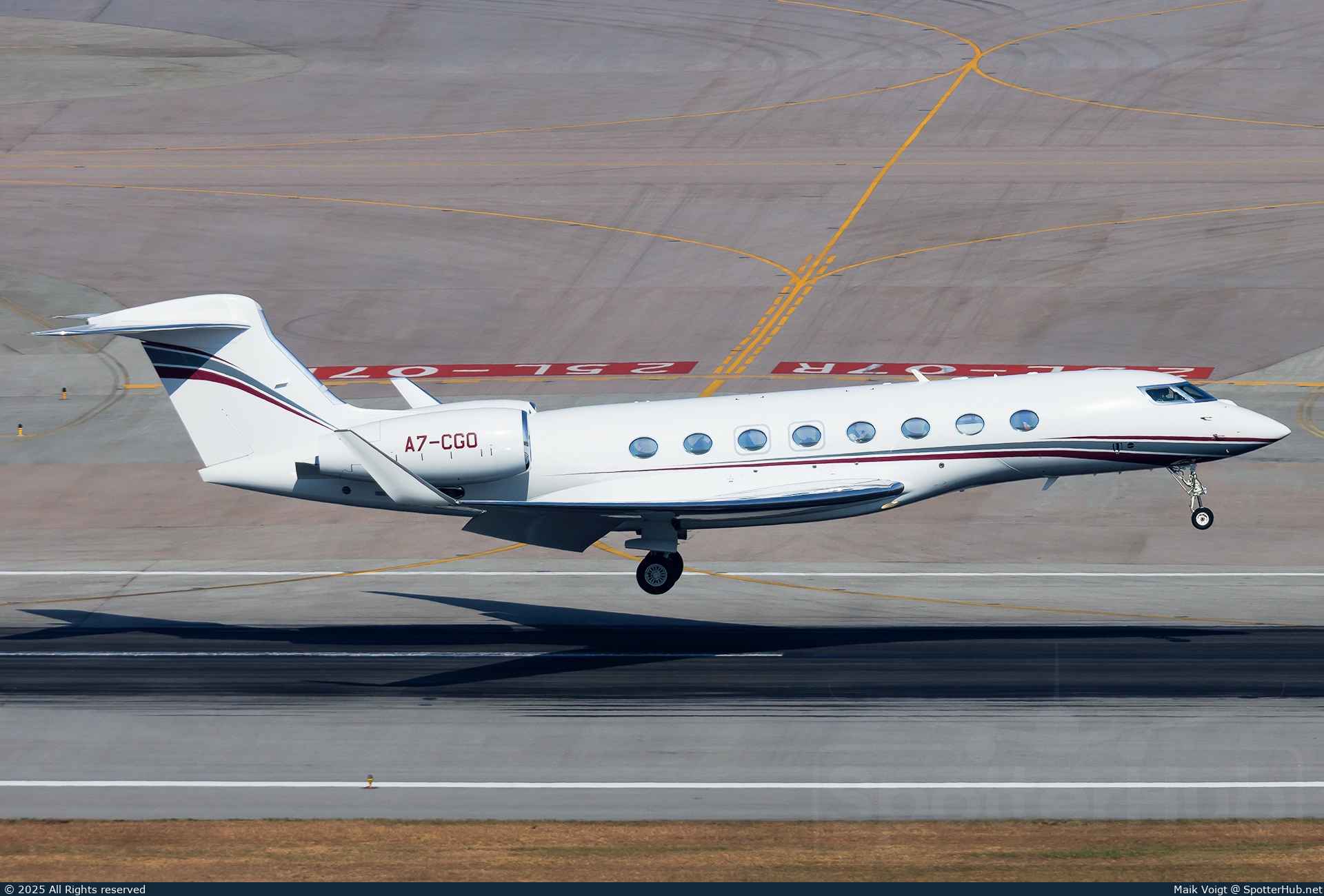 Photo of A7-CGO - Gulfstream G650ER operated by Qatar Executive