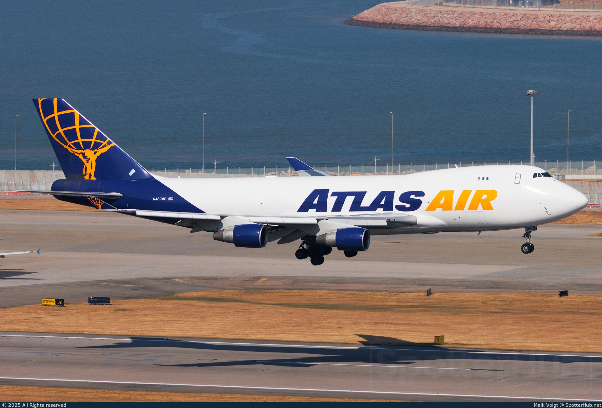 Photo of N489MC - Boeing 747-412F operated by Atlas Air