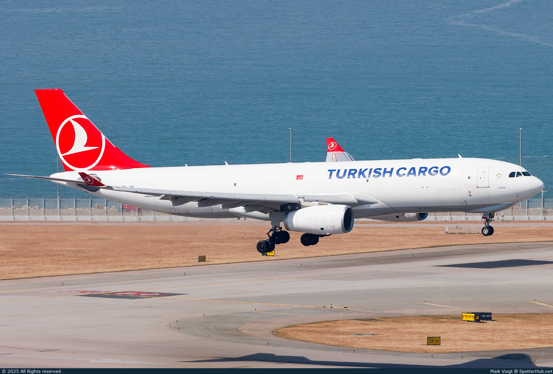 Photo of TC-JOV - Airbus A330-243F operated by Turkish Airlines Cargo