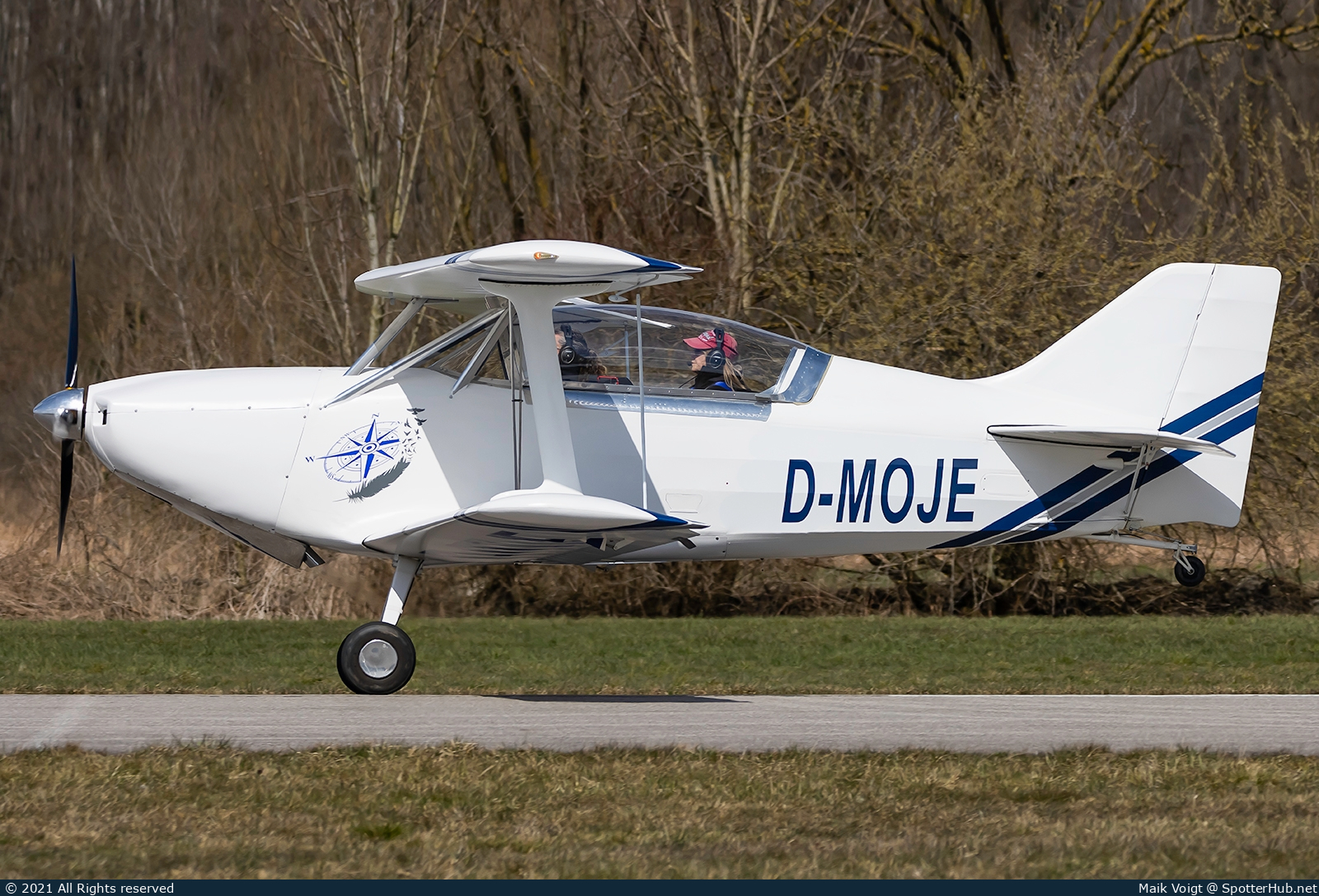 Photo of D-MOJE - FK-Lightplanes FK12 Comet operated by Private