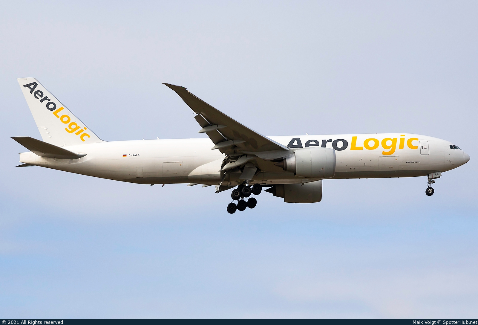 Photo of D-AALK - Boeing 777-F operated by AeroLogic
