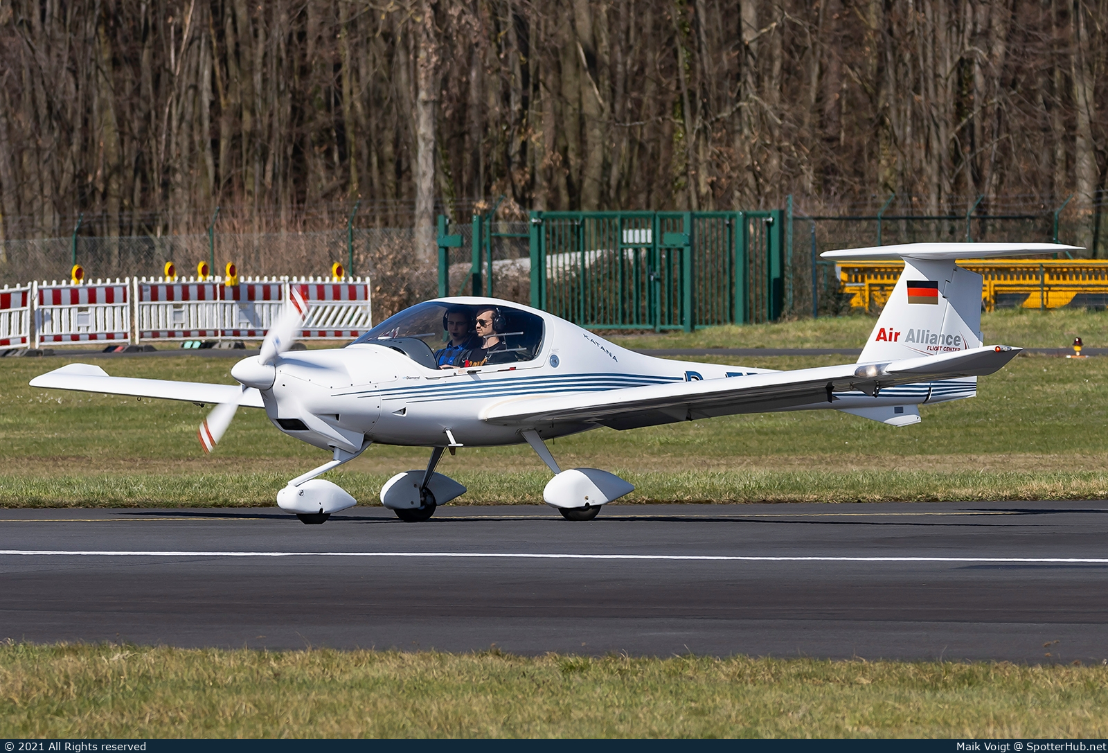 Photo of D-EDAS - Diamond DA20-A1 Katana operated by Air Alliance Flight Center