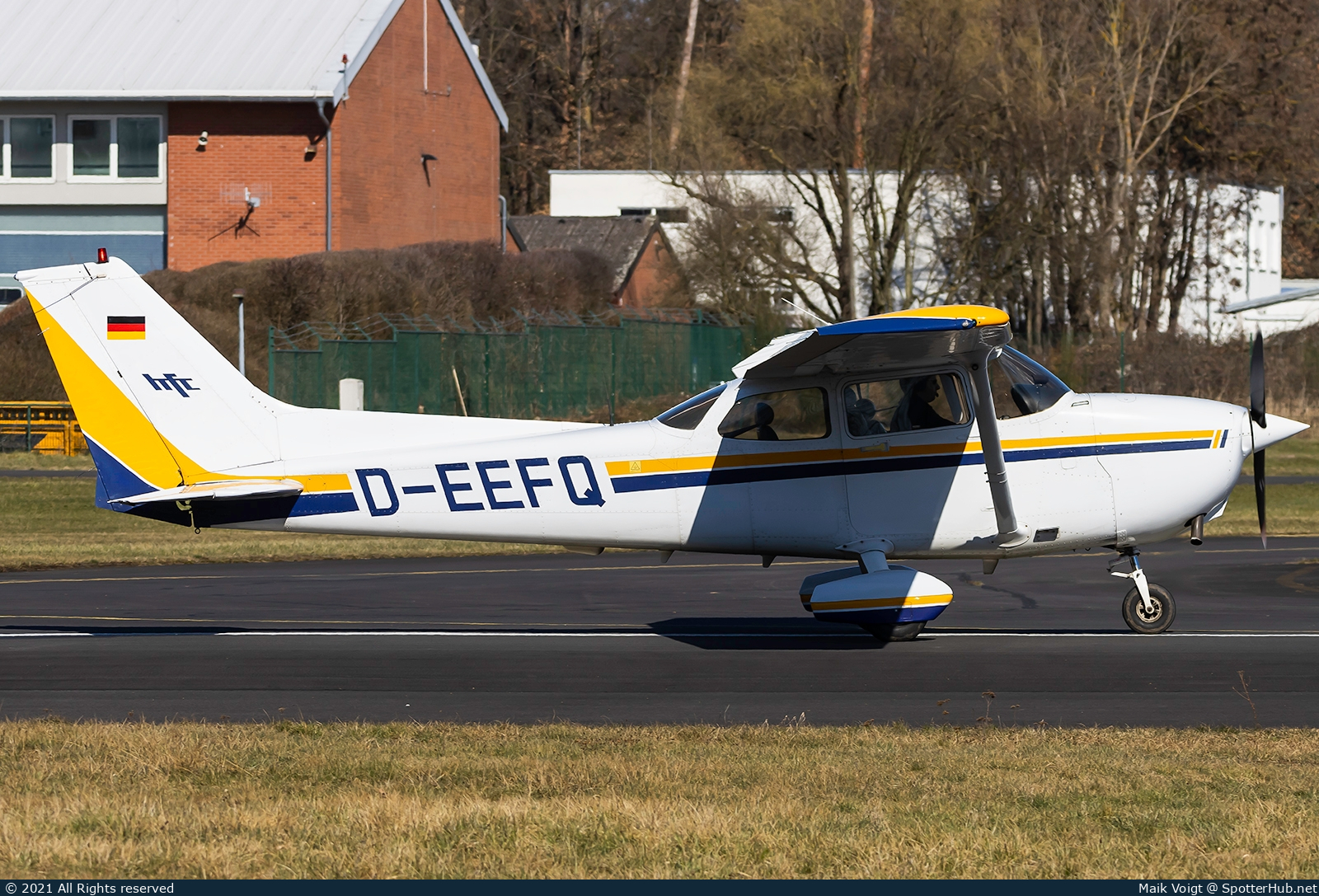 Photo of D-EEFQ - Cessna 172R Skyhawk II operated by Hanseatischer Fliegerclub Frankfurt