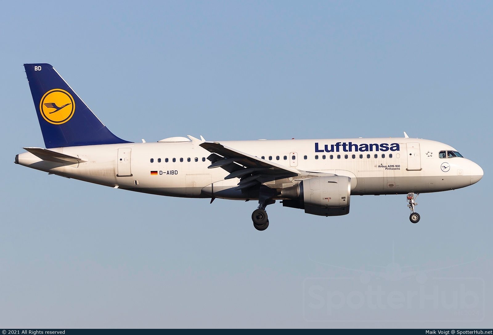 Photo of D-AIBD - Airbus A319-112 operated by Lufthansa