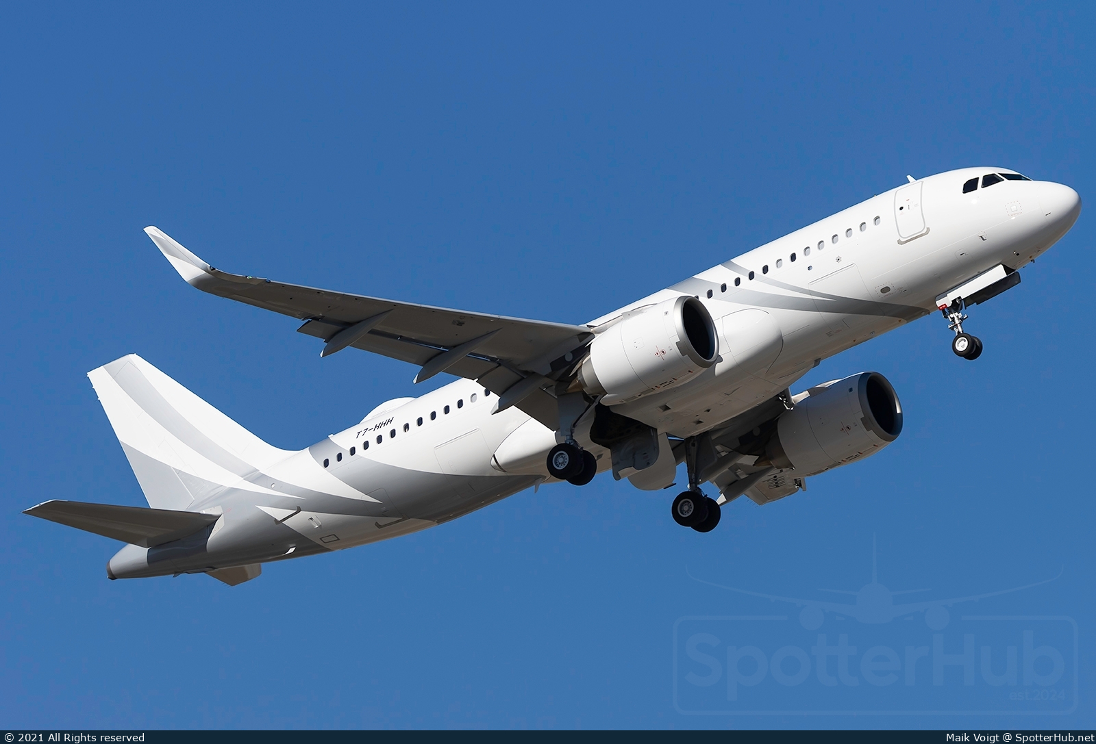 Photo of T7-HHH - Airbus A320-251N(CJ) operated by Sorens Aero