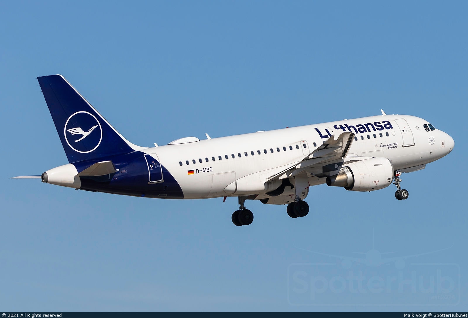 Photo of D-AIBC - Airbus A319-112 operated by Lufthansa