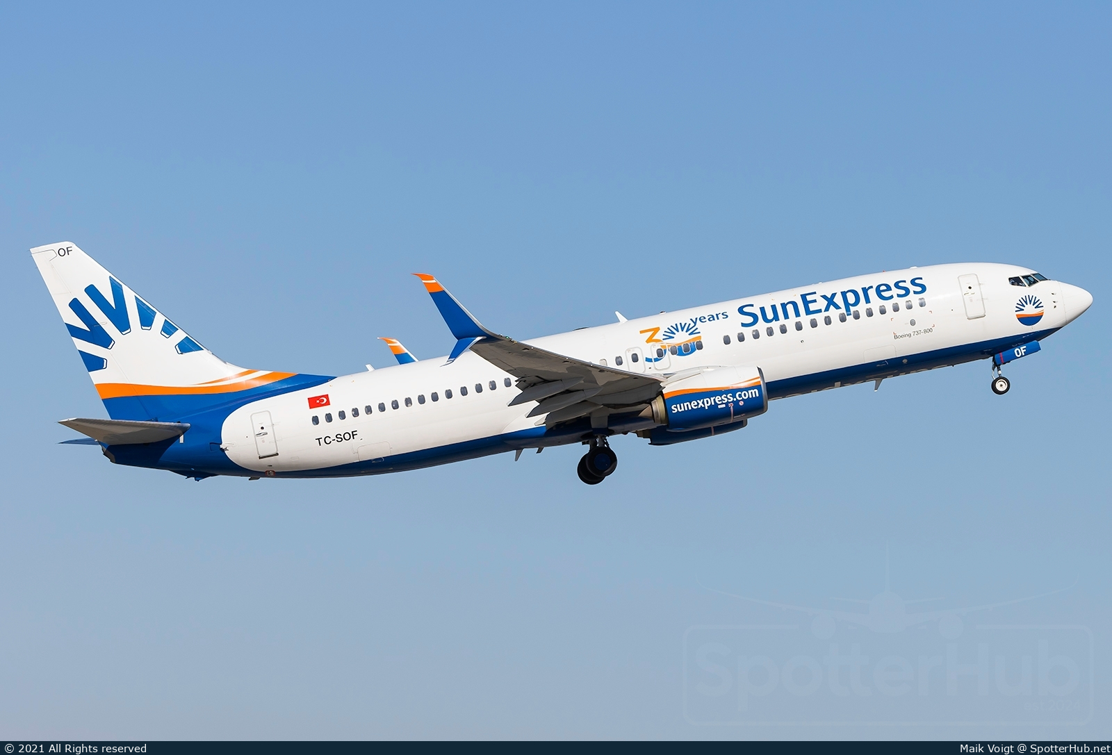 Photo of TC-SOF - Boeing 737-8HC operated by SunExpress