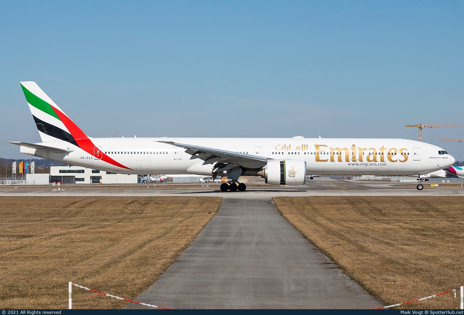 Photo of A6-EGX - Boeing 777-31H(ER) operated by Emirates