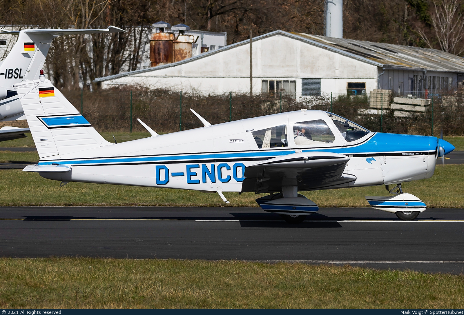 Photo of D-ENCO - Piper PA-28-140 Cherokee D operated by Private