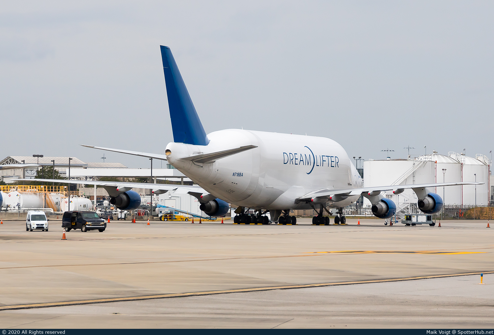 Photo of N718BA - Boeing 747-4H6(LCF) Dreamlifter operated by Boeing Company (opb Atlas Air)