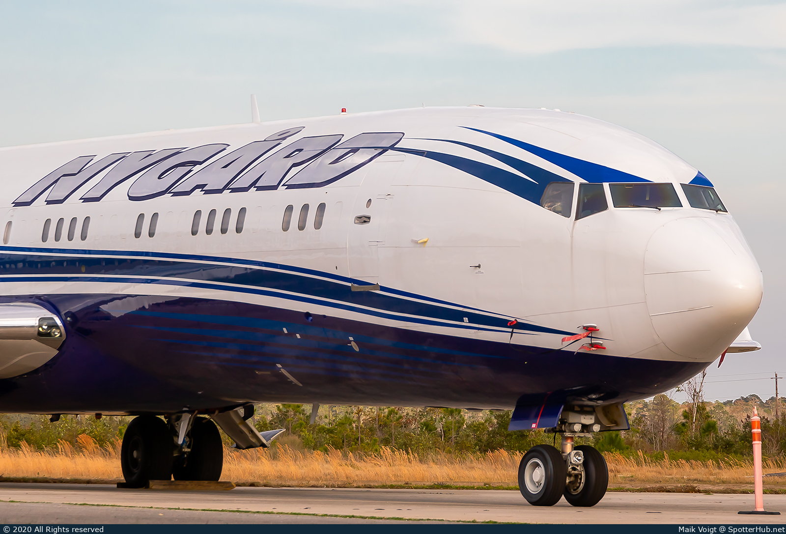Photo of VQ-BNF - Boeing 727-2N6(Adv)(RE) operated by Private