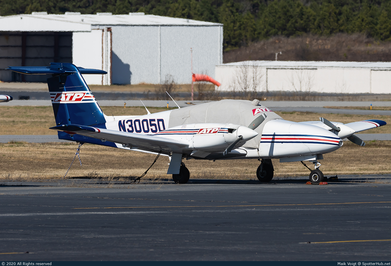 Photo of N3005D - Piper PA-44-180 Seminole operated by ATP Flight School