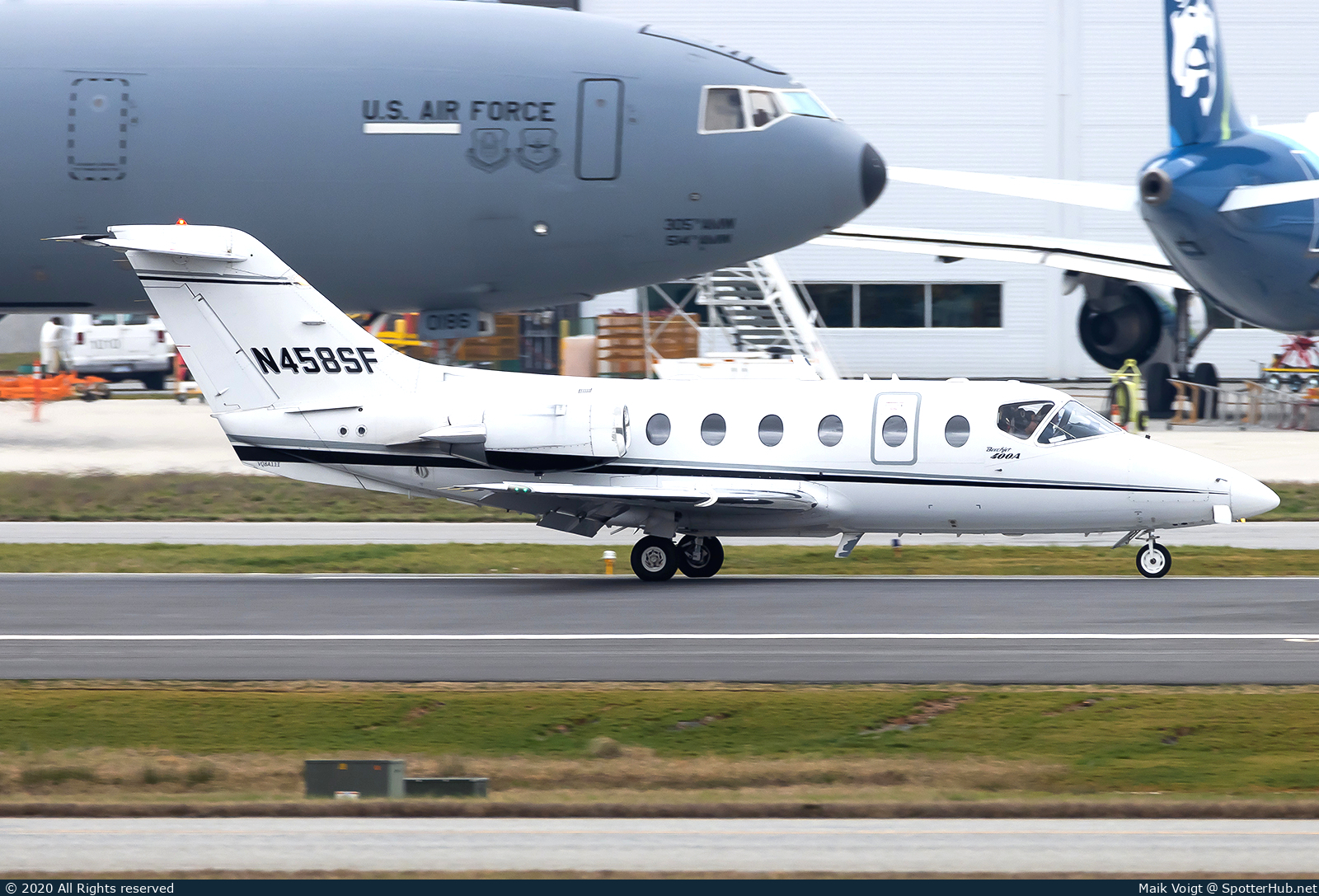 Photo of N458SF - Hawker Beechcraft 400A operated by Secure Air Charter