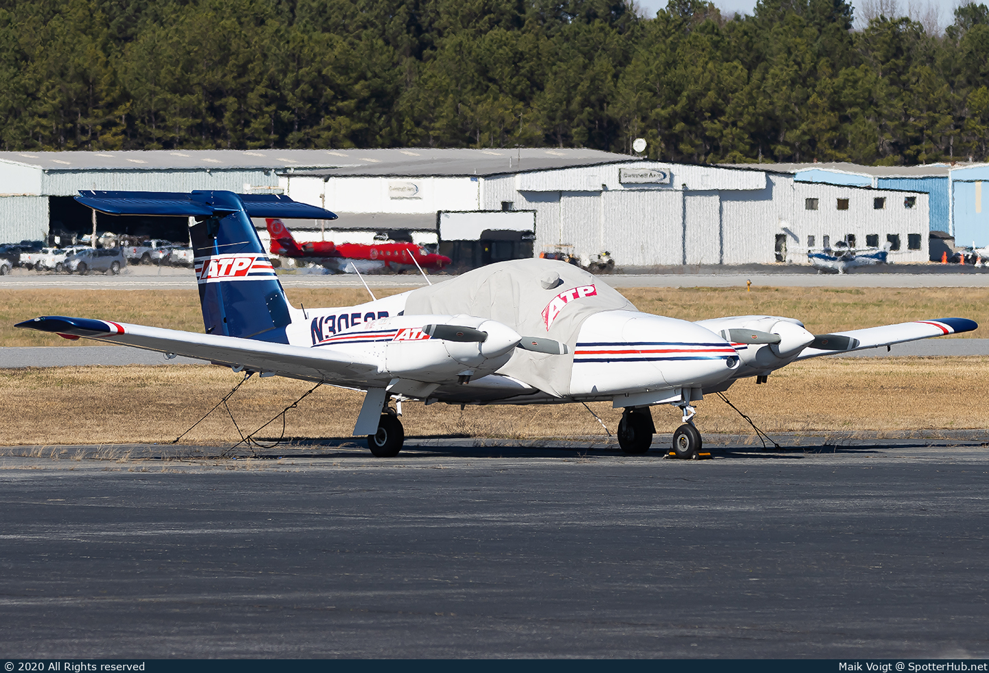 Photo of N3052D - Piper PA-44-180 Seminole operated by ATP Flight School