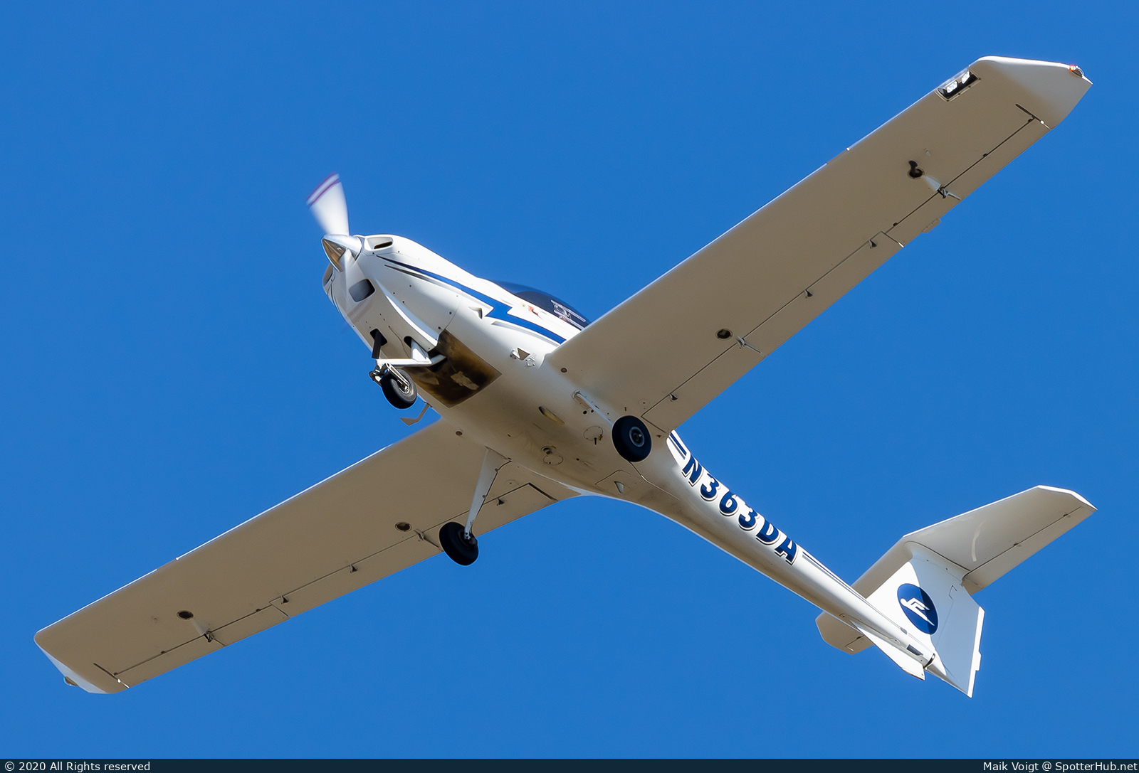 Photo of N363DA - Diamond DA20-C1 Eclipse operated by Dragonfly Aviation