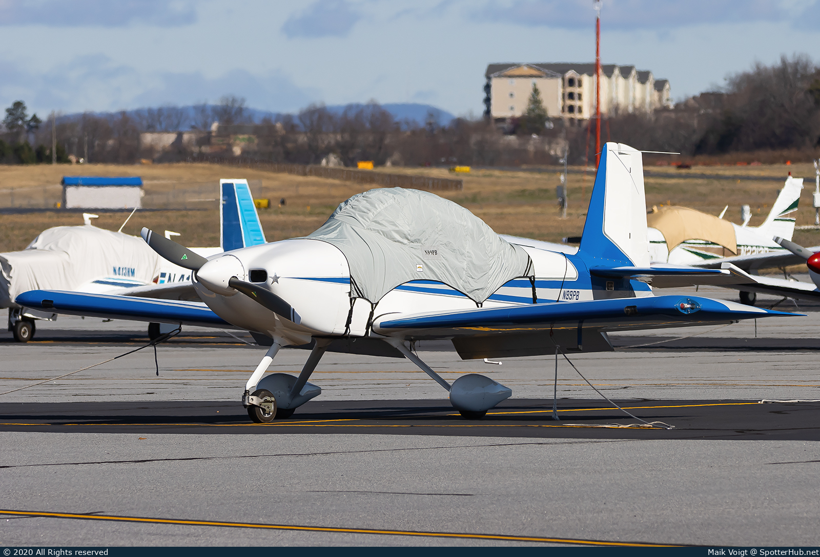 Photo of N99PB - Vans RV-8A operated by Private