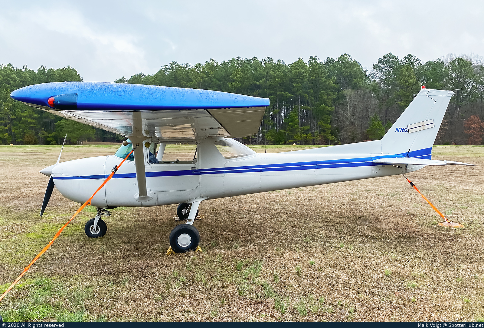 Photo of N16223 - Cessna 150L operated by Private