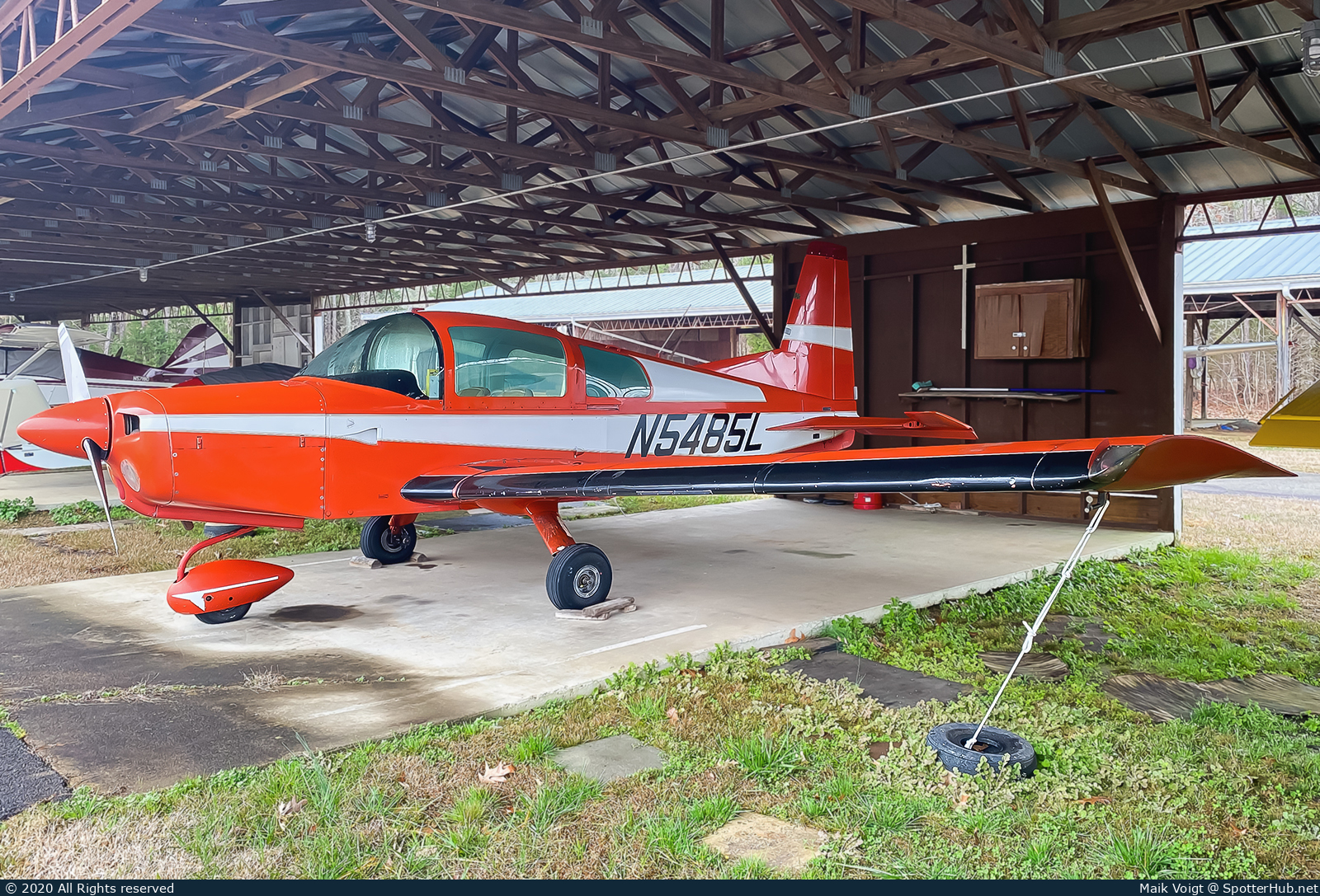 Photo of N5485L - Grumman American AA-5 Traveler operated by Private