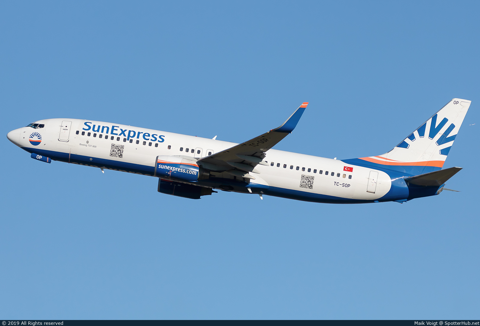 Photo of TC-SOP - Boeing 737-8AS operated by SunExpress