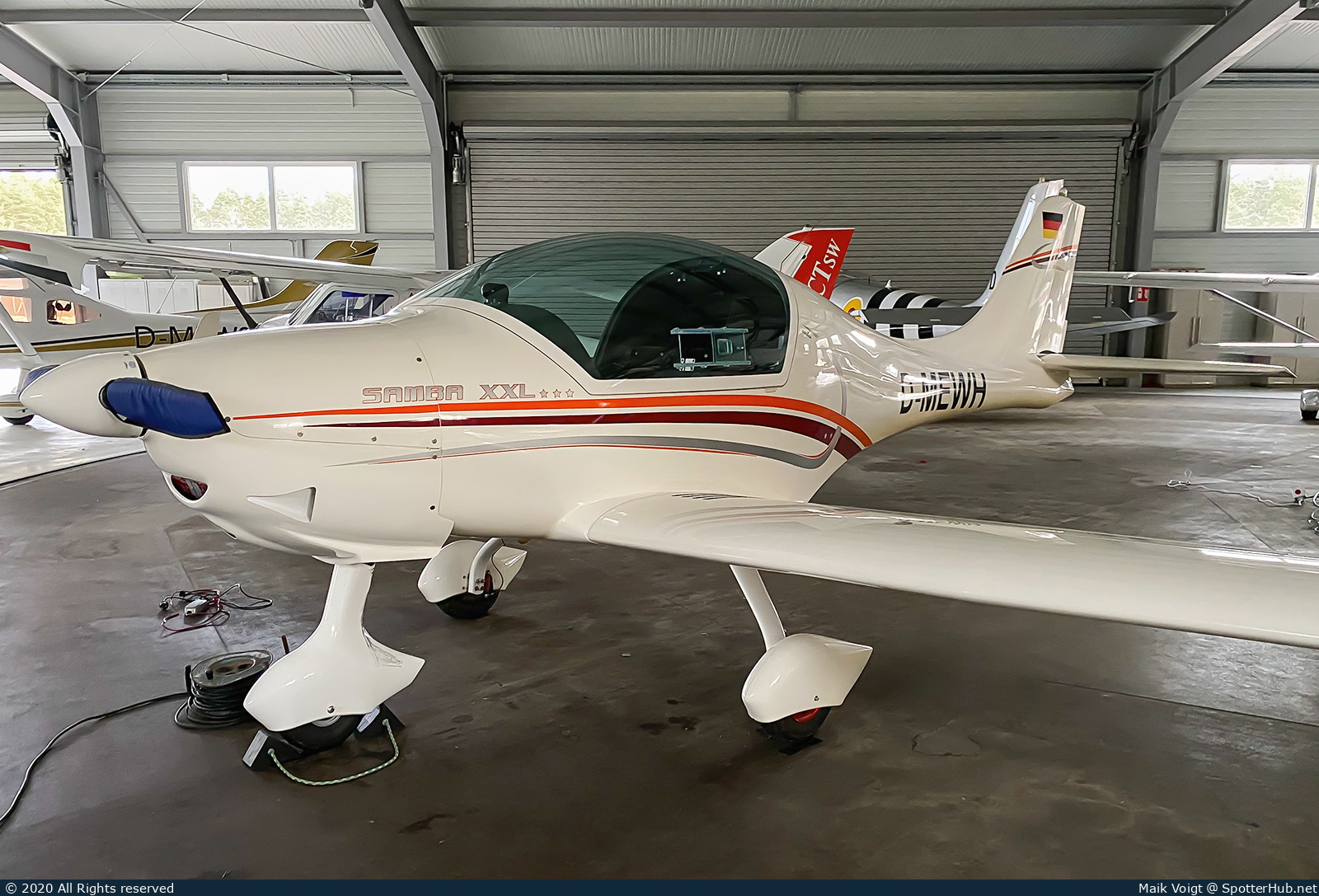 Photo of D-MEWH - Urban Air UFM-10 Samba XXL operated by Private