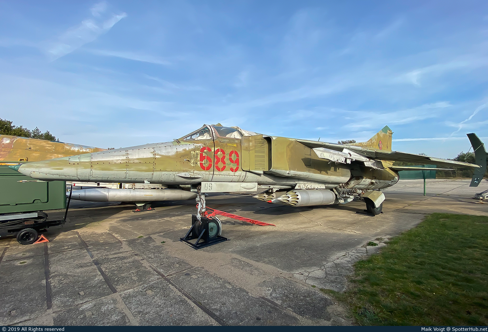 Photo of 689 - Mikoyan-Gurevich MiG-23BN Flogger-H operated by German Democratic Republic Air Force