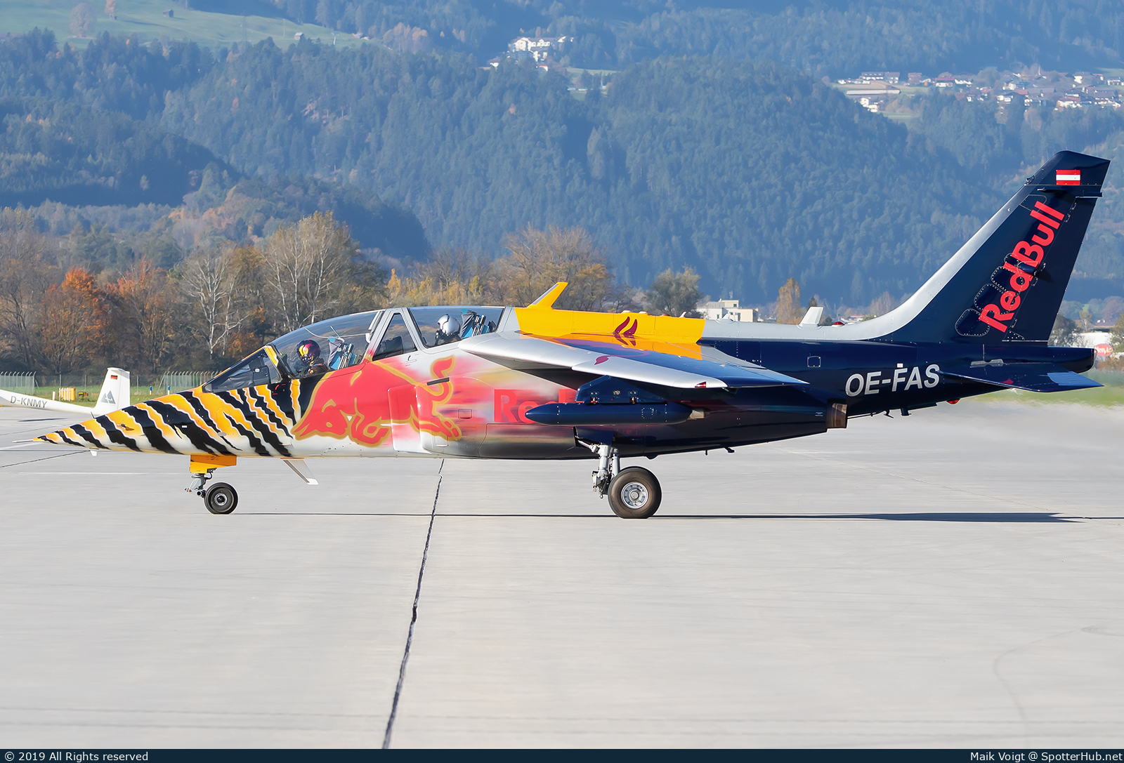 Photo of OE-FAS - Dassault-Breguet-Dornier Alpha Jet A operated by The Flying Bulls