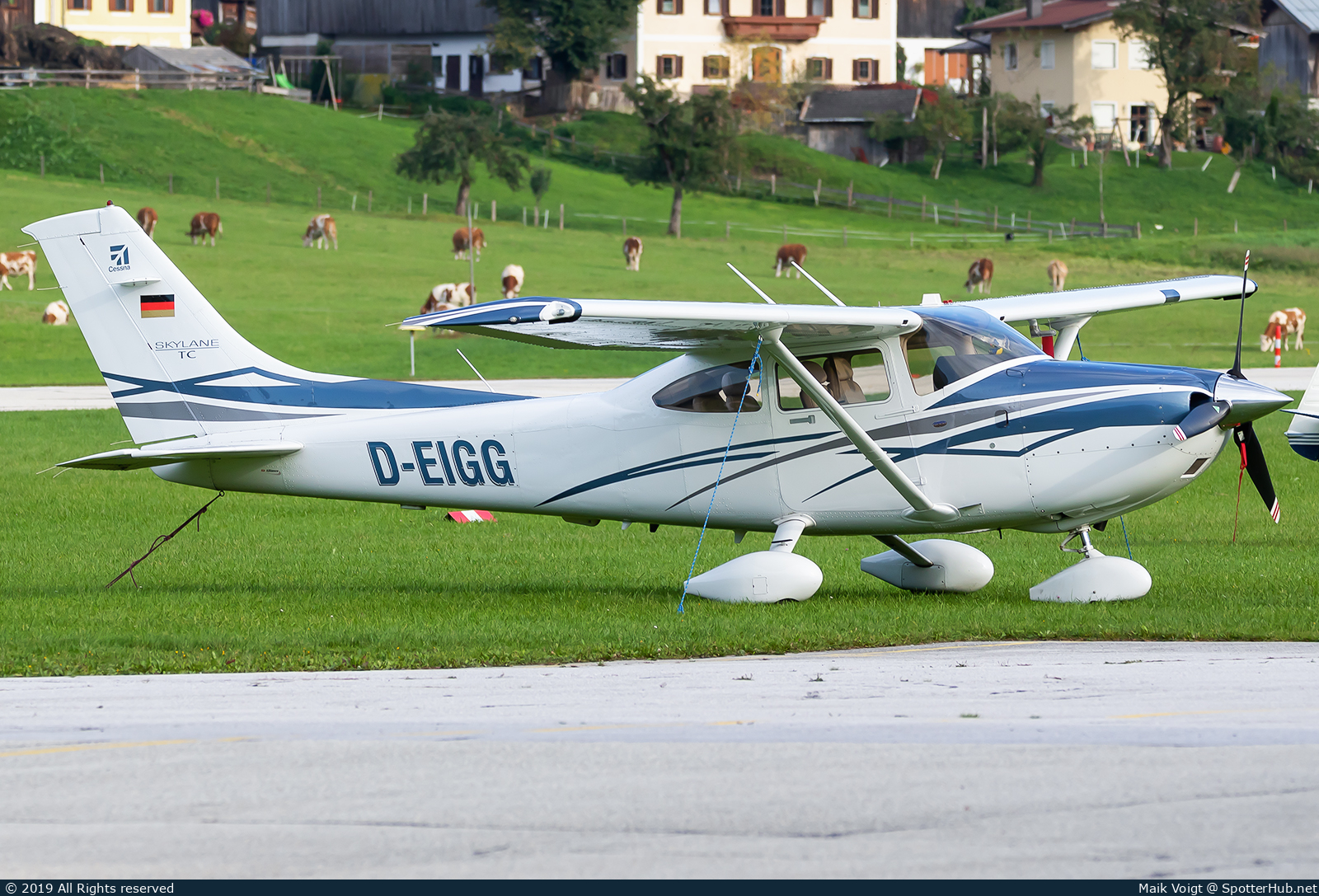 Photo of D-EIGG - Cessna T182T Turbo Skylane TC operated by Private