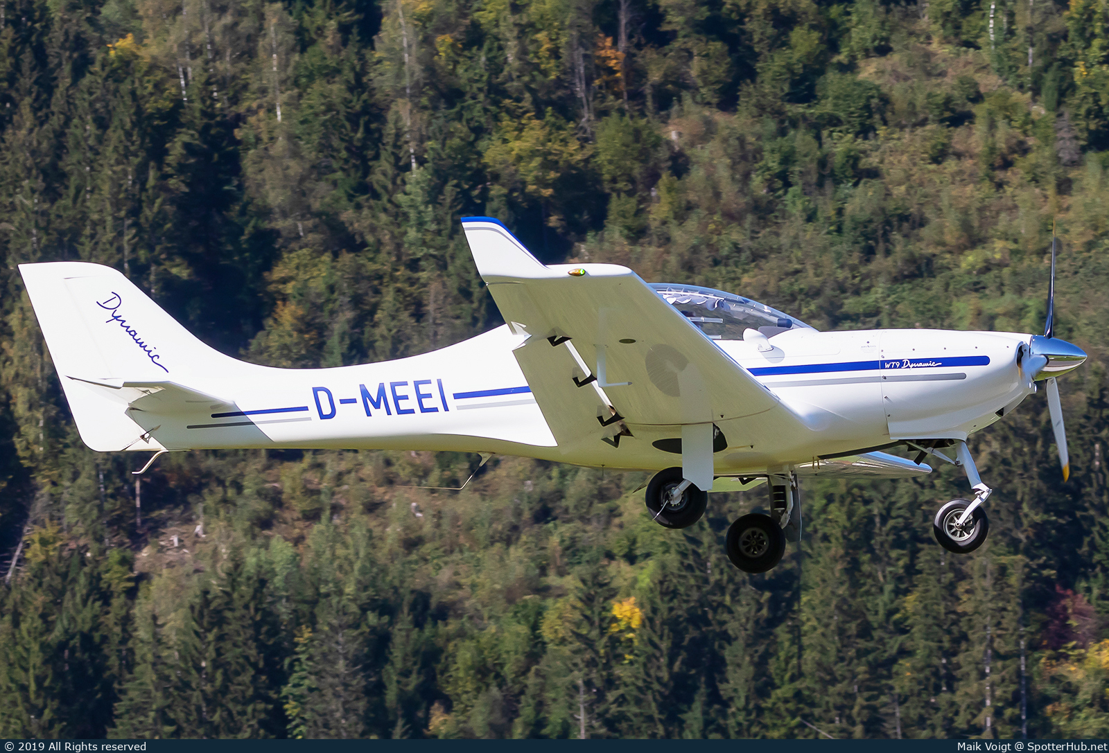 Photo of D-MEEI - AeroSpool WT9 Dynamic operated by Private