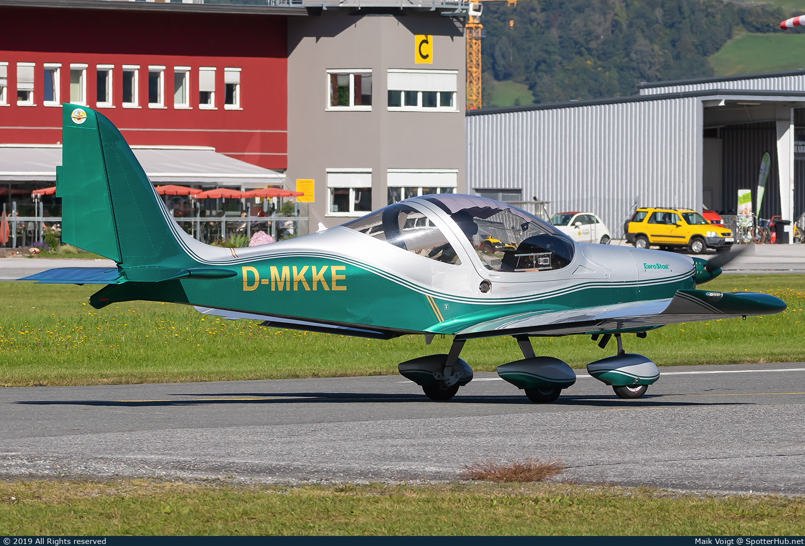 Photo of D-MKKE - Evektor EuroStar SL operated by Flugring Salzburg